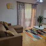 Eri\'S Beach Apartment For Rent