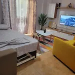 Eri\'S Beach Apartment For Rent