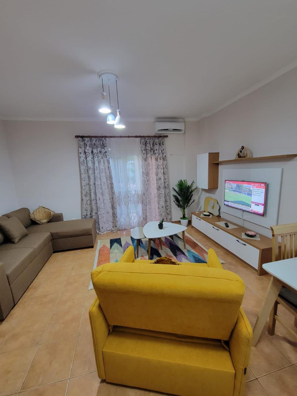 Apartament Eri's For Rent Durrës